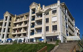 Apartamentos no Lexus Beira Mar